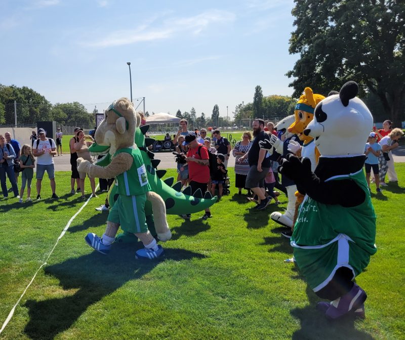 LAG Berlin auf dem Familiensportfest 2024 im Olympiapark - Kroko putzt mit KAI